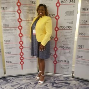 Meet your Posher, Latanga